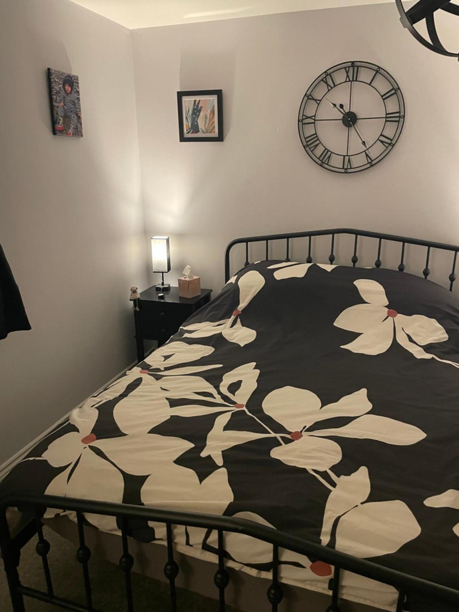 Cosy Home From Home With Private Bathroom - Free Parking Cardiff Exteriör bild